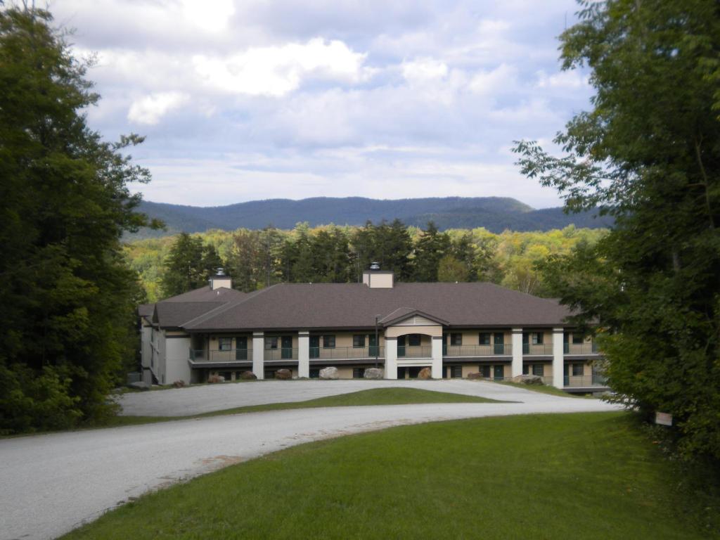 Hillside Inn Килингтън Екстериор снимка
