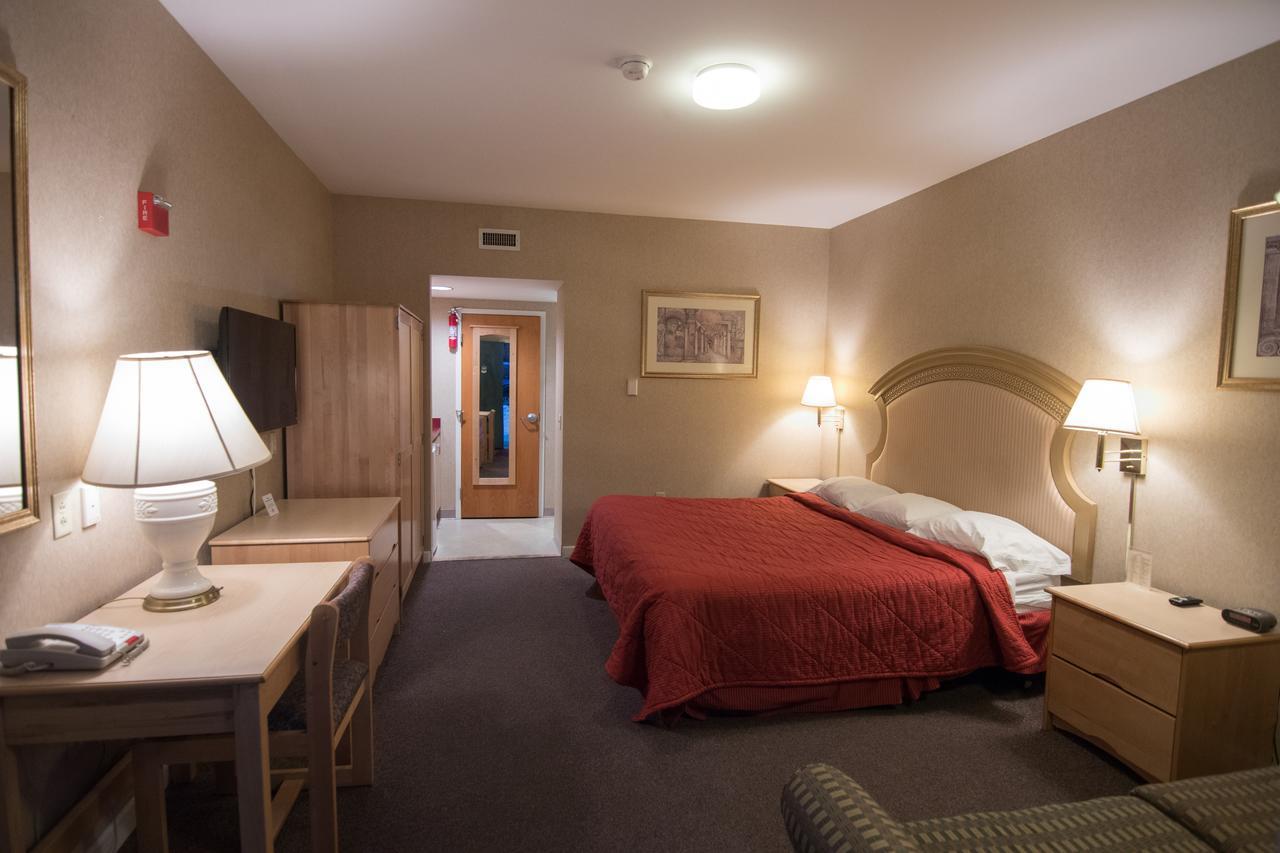 Hillside Inn Килингтън Екстериор снимка