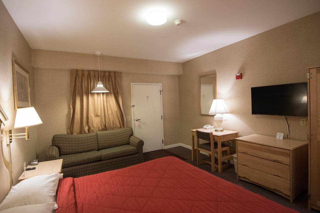 Hillside Inn Килингтън Екстериор снимка