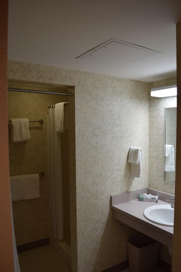 Hillside Inn Килингтън Екстериор снимка